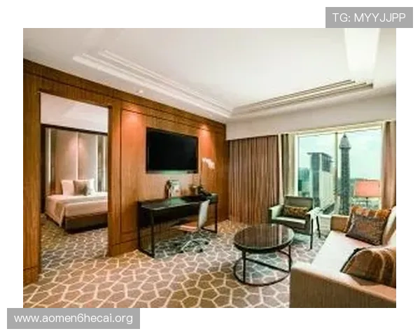 澳门巴黎人酒店图片集：宏伟建筑与精致细节完美呈现的视觉盛宴